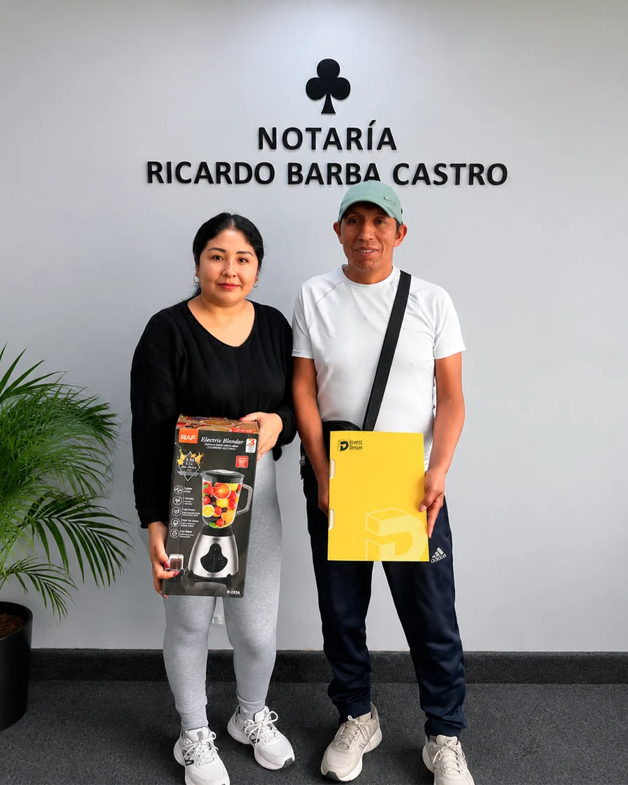 Pareja de nuevos propietarios de Sol y Mar de Chilca